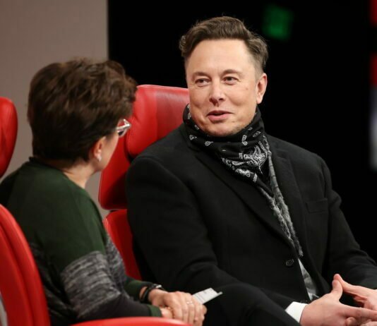 Elon Musk.jpg