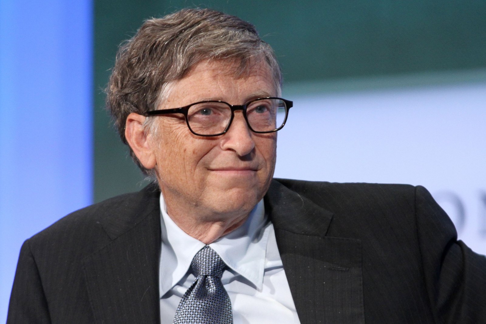 How Much Money Does Bill Gates Make?