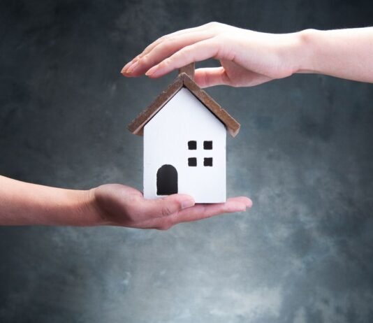 Start wholesaling real estate: Follow these 5 steps