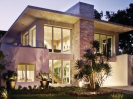 Which facing house is good in the USA