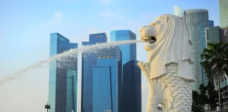 famous statue in Singapore