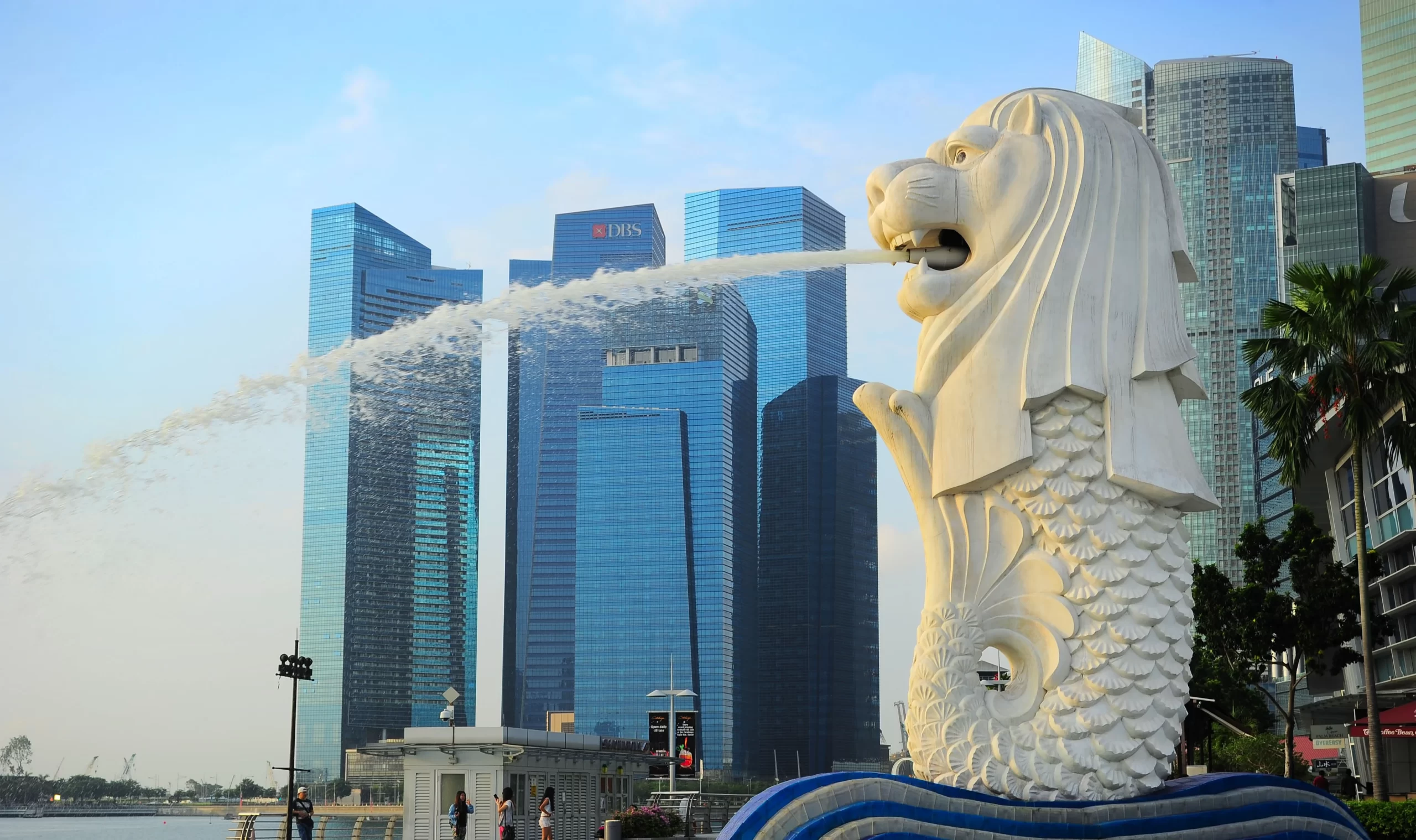 famous statue in Singapore